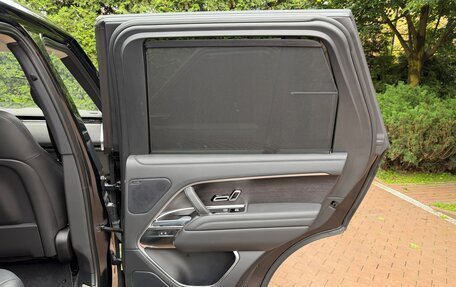 Land Rover Range Rover IV рестайлинг, 2024 год, 14 000 000 рублей, 9 фотография