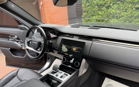 Land Rover Range Rover IV рестайлинг, 2024 год, 14 000 000 рублей, 11 фотография