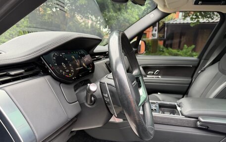 Land Rover Range Rover IV рестайлинг, 2024 год, 14 000 000 рублей, 20 фотография