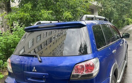 Mitsubishi Outlander III рестайлинг 3, 2004 год, 550 000 рублей, 2 фотография