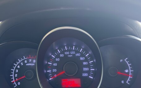 KIA Rio III рестайлинг, 2013 год, 1 100 000 рублей, 8 фотография
