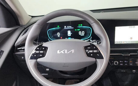 KIA Niro, 2023 год, 2 000 000 рублей, 5 фотография