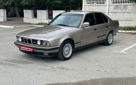 BMW 5 серия, 1989 год, 210 000 рублей, 1 фотография