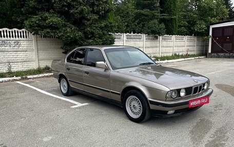 BMW 5 серия, 1989 год, 210 000 рублей, 5 фотография