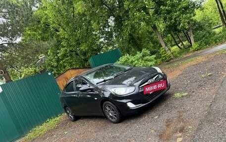 Hyundai Solaris II рестайлинг, 2012 год, 650 000 рублей, 4 фотография