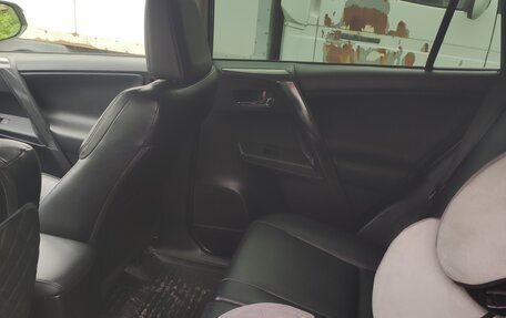 Toyota RAV4, 2014 год, 2 200 000 рублей, 3 фотография