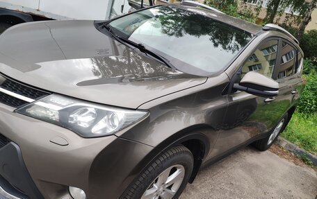 Toyota RAV4, 2014 год, 2 200 000 рублей, 9 фотография