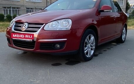 Volkswagen Jetta VI, 2010 год, 690 000 рублей, 7 фотография