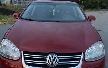 Volkswagen Jetta VI, 2010 год, 690 000 рублей, 11 фотография
