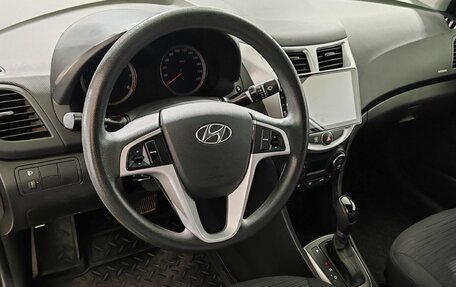 Hyundai Solaris II рестайлинг, 2016 год, 1 310 000 рублей, 12 фотография