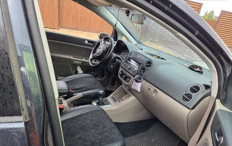 Volkswagen Golf Plus II, 2011 год, 390 000 рублей, 19 фотография
