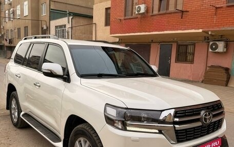 Toyota Land Cruiser 200, 2016 год, 5 650 000 рублей, 1 фотография