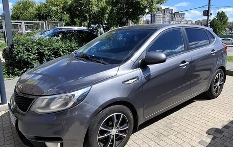 KIA Rio III рестайлинг, 2015 год, 730 000 рублей, 1 фотография