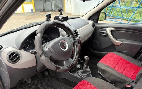 Renault Logan I, 2011 год, 650 000 рублей, 17 фотография