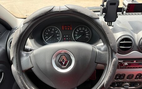 Renault Logan I, 2011 год, 650 000 рублей, 21 фотография