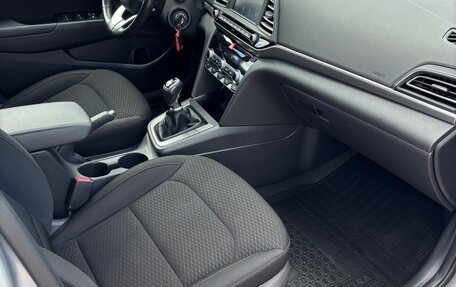 Hyundai Elantra VI рестайлинг, 2019 год, 1 650 000 рублей, 10 фотография