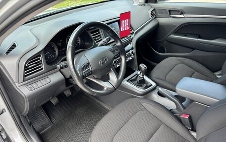 Hyundai Elantra VI рестайлинг, 2019 год, 1 650 000 рублей, 11 фотография