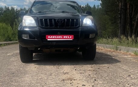 Toyota Land Cruiser Prado 120 рестайлинг, 2006 год, 2 200 000 рублей, 7 фотография