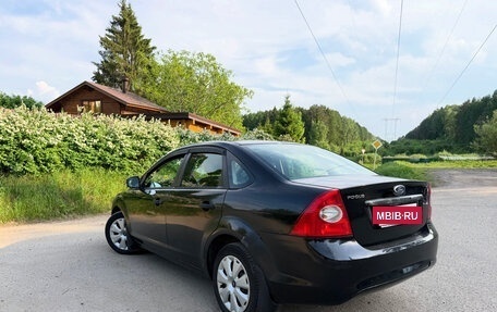 Ford Focus II рестайлинг, 2011 год, 450 000 рублей, 3 фотография