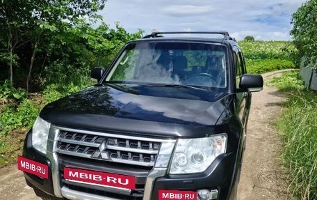Mitsubishi Pajero IV, 2015 год, 2 200 000 рублей, 2 фотография