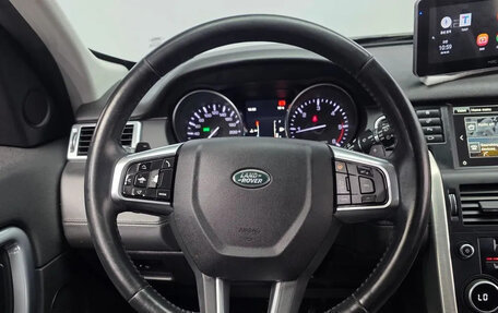 Land Rover Discovery Sport I рестайлинг, 2015 год, 1 700 000 рублей, 6 фотография