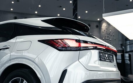 Lexus RX IV рестайлинг, 2025 год, 8 100 000 рублей, 6 фотография