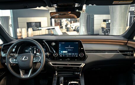 Lexus RX IV рестайлинг, 2025 год, 8 100 000 рублей, 11 фотография
