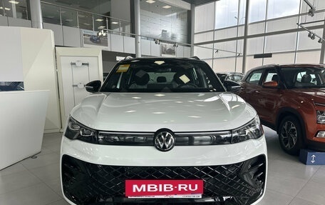 Volkswagen Tiguan, 2026 год, 4 730 000 рублей, 2 фотография