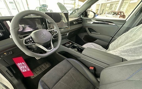 Volkswagen Tiguan, 2026 год, 4 730 000 рублей, 12 фотография