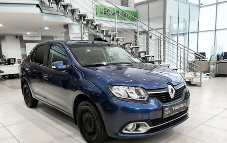 Renault Logan II, 2015 год, 599 000 рублей, 3 фотография