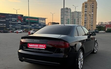 Audi A4, 2013 год, 1 550 000 рублей, 5 фотография