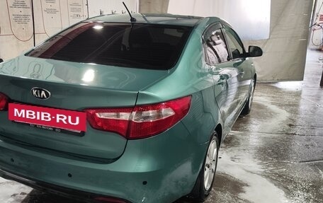 KIA Rio III рестайлинг, 2013 год, 670 000 рублей, 11 фотография
