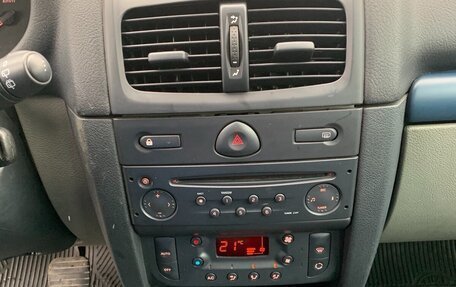 Renault Clio III, 2004 год, 256 000 рублей, 6 фотография