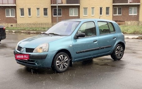 Renault Clio III, 2004 год, 256 000 рублей, 3 фотография