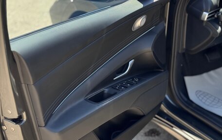 Hyundai Elantra, 2023 год, 2 300 000 рублей, 11 фотография