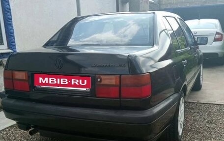 Volkswagen Vento, 1993 год, 250 000 рублей, 3 фотография