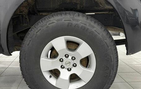 Nissan Navara (Frontier), 2007 год, 600 000 рублей, 14 фотография