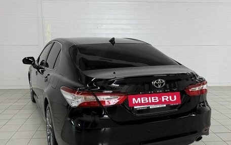 Toyota Camry, 2020 год, 2 850 000 рублей, 10 фотография