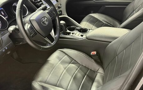 Toyota Camry, 2020 год, 2 850 000 рублей, 21 фотография