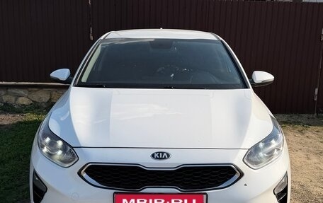 KIA cee'd III, 2020 год, 2 000 000 рублей, 1 фотография