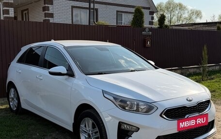 KIA cee'd III, 2020 год, 2 000 000 рублей, 2 фотография