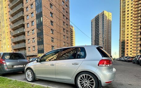Volkswagen Golf VI, 2011 год, 600 000 рублей, 3 фотография