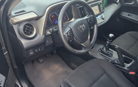Toyota RAV4, 2013 год, 2 100 000 рублей, 5 фотография