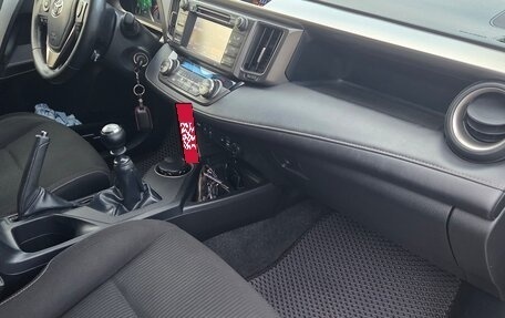 Toyota RAV4, 2013 год, 2 100 000 рублей, 6 фотография