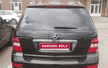 Mercedes-Benz M-Класс, 2011 год, 2 400 000 рублей, 2 фотография