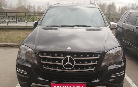 Mercedes-Benz M-Класс, 2011 год, 2 400 000 рублей, 5 фотография