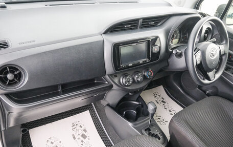 Toyota Vitz, 2019 год, 949 000 рублей, 13 фотография