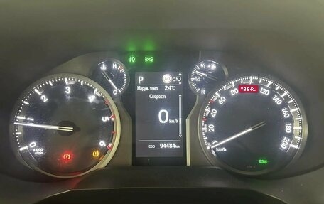 Toyota Land Cruiser Prado 150 рестайлинг 2, 2021 год, 7 680 000 рублей, 13 фотография
