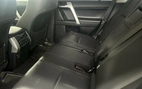 Toyota Land Cruiser Prado 150 рестайлинг 2, 2021 год, 7 680 000 рублей, 19 фотография