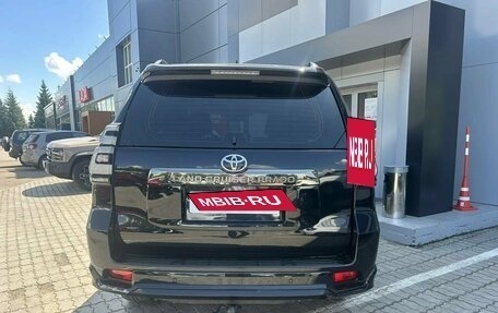 Toyota Land Cruiser Prado 150 рестайлинг 2, 2021 год, 7 680 000 рублей, 21 фотография